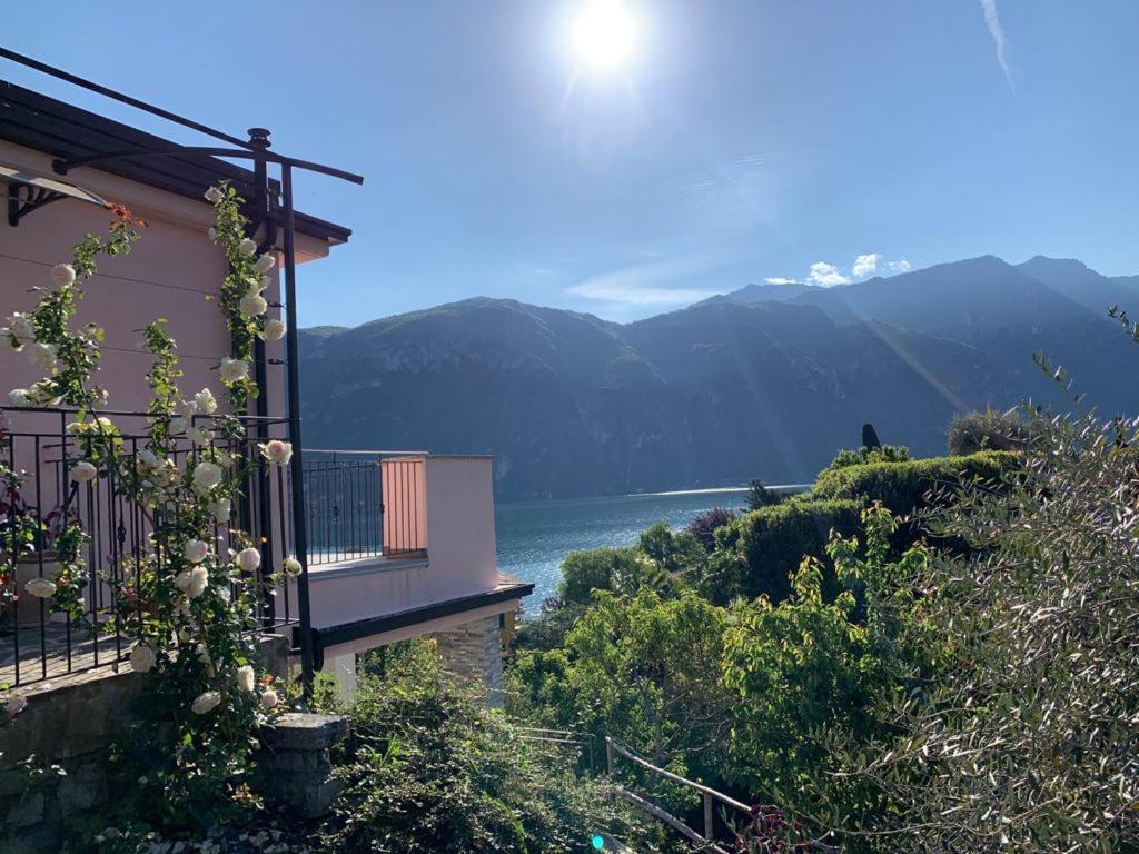 Angelina'S House With Lake View - Белладжо Екстер'єр фото